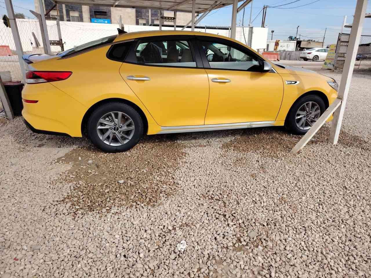 سلام عليكم
اوبتما موديل 20 وارد كوري غاز بانزين السياره مكفوله كفاله عامه من الفتح التبديل محرك وكير على الشرط مامفتوحات على الشركه حداديه وتخم تاير جدد مصفره هيئه وغرامات 
السعر ب185
***********
