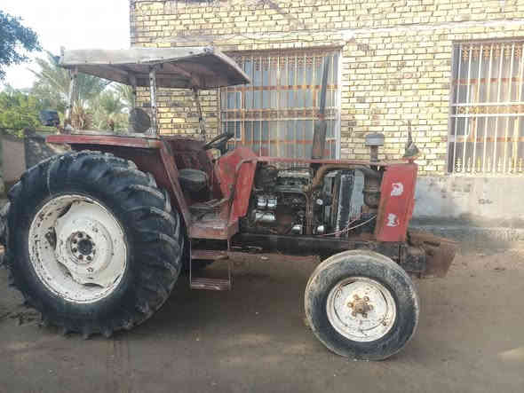 السلام عليكم للبيع فيات حجم 780 محرك كير اكسن شرط تخم تاير جديد كرهبائيات كله شغاله بيه رقم وسنويه غير متعهد بلمداور  
.   العـنوان الديوانيه الحمزه الشرقي 

 رقم الهاتف ***********
