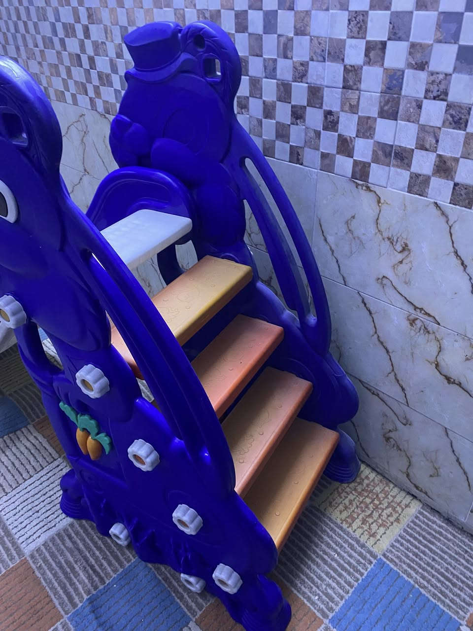 زحليكة أطفال جديدة جداً نظيفة تتحمل وزن 50 سعر 120 الف  وبيها مجال


**إذا كنت صاحب هذا الإعلان وتريد حذفه لأي سبب، رجاءا أرسل رسالة إلى الدعم الفني**