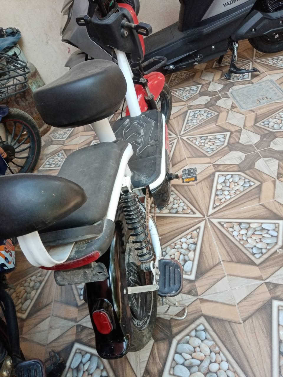 دراجه شحن للبيع نظيفه مستعمله قليل


**إذا كنت صاحب هذا الإعلان وتريد حذفه لأي سبب، رجاءا أرسل رسالة إلى الدعم الفني**