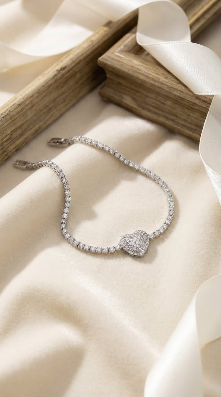 سوار نظام تنس براند ❤️‍🔥 للطب والاستفسار خاص


**إذا كنت صاحب هذا الإعلان وتريد حذفه لأي سبب، رجاءا أرسل رسالة إلى الدعم الفني**