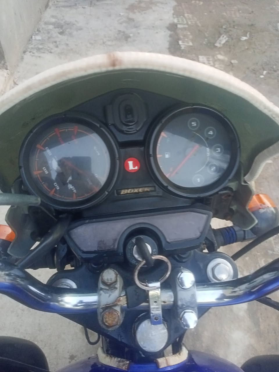سلام عليكم دراجه بوكسر موديل ٢١ بدون اوراق سعر ٦٥٠ وبيها مجال قليل مكاني بغداد هاذا رقمي ‏‪***********‬‏
