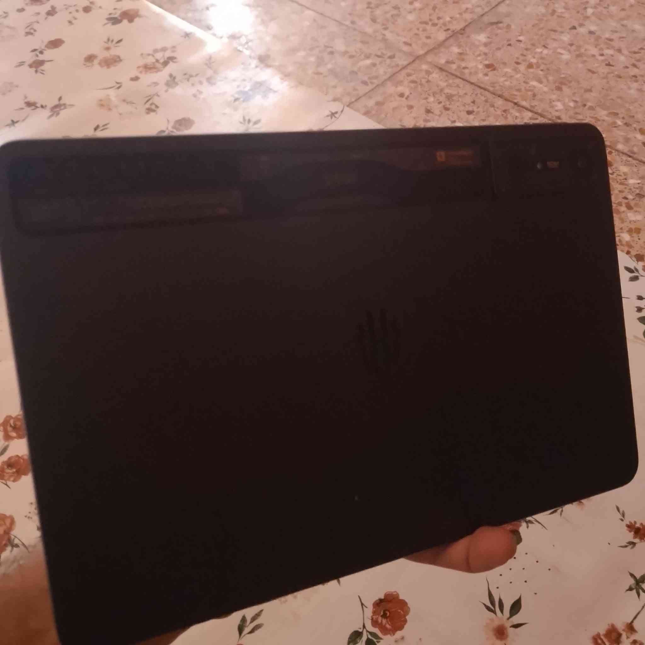 ايباظ ريد مجك نوفا اخو الجديد مستعمل شي قليل كراتونه وشاحنه موجودات سعر 800وبي مجال ***********
