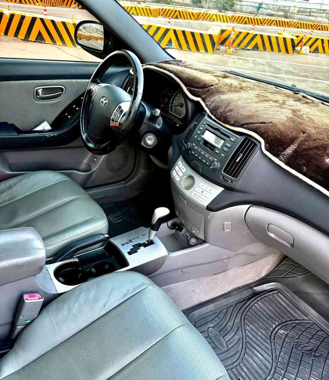 النترا صابونه موديل  2011 ادوات متوئمة  كارتون السياره بعدها بدهن كوريا   

✺كصة جنطة شغل درجة اولى باجات 
✺دخول جديد مشي قليل بعدها بدهنها

✺مواصفاتها كلش حلوة 
✺تحكم مري كهربائي +مري شفط
✺كروز نظام تثبيت سرعة 
✺كشنات جلد +تدفئه بكل الكشنات
✺تحكم كشنات كهربائي 
✺بلوتوث 
✺كيجات ليزري كيلو متر خليجي 
✺تدفئة بالكشنات 
✺تبريد دجتل ثلج ❄️
✺نظام ايكو 
✺مانع انزلاق 
✺السيارة جاهزة وبدون اي نقص كاملة على 24 حباية  تستلم بدون اي نقص اذا بيها نقص تنزل من سعرها بعدها بدهن كوريا
✺سيارة احلى من الصور وشغلها مضبوط 
✺كير مكينة تبريد تدفئة حدادية دواخل كهربائيات كلشي جاهز
ارقامة اصلية حفر 
السياره جديده
✺مكان السيارة عماره
✺السعر 48 وبيها مجال حك الجيه 
للاستفسار الاتصال على الرقم
‏ ***********
