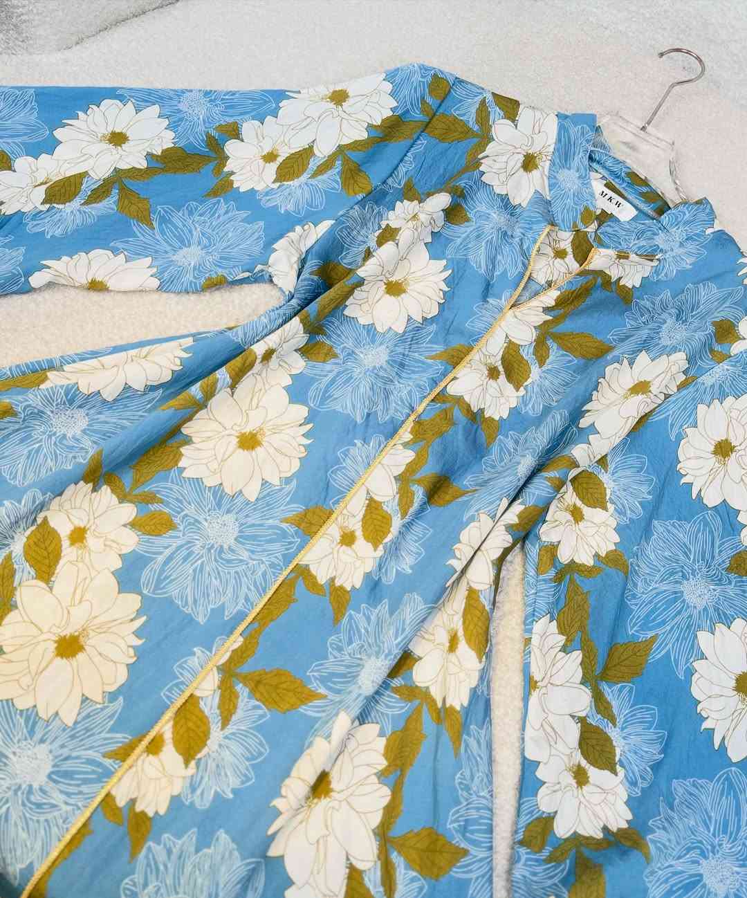 الـسعر13الف💛🌼
القياسات(L,xl,2x,3x)

للحجز و الاستفسار التواصل على الأرقام واتس اب 
***********
***********
***********
***********

توصيل بغداد  5000
توصيل محافظات  5000
