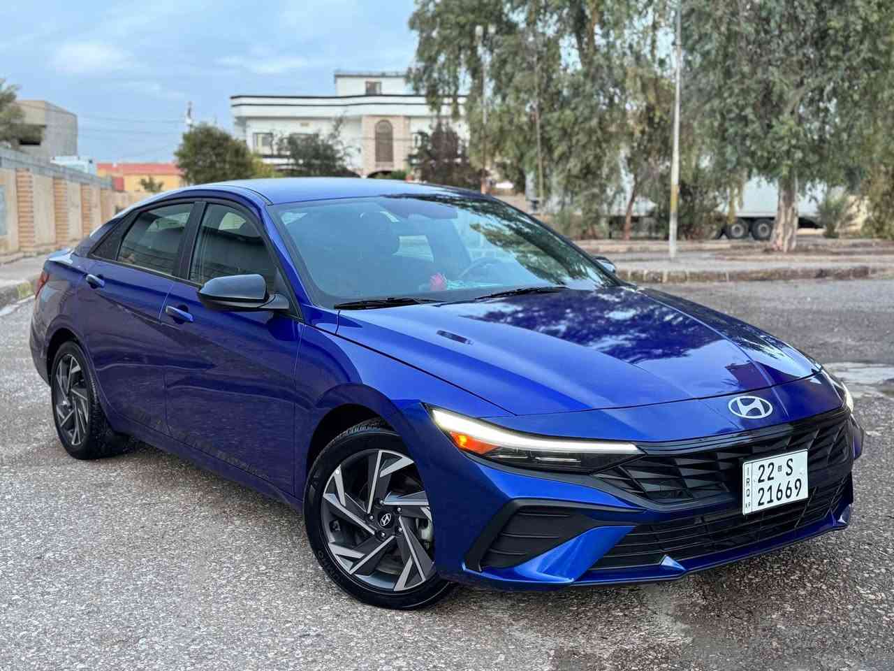 🔹هونداي النترا 2025 
🔹رقم اربيل باسمي السياره  
🔹السياره جديده جداا جداا واحلى من الصور 
🔹السياره بـدون صبغ بــدون صبغ / وصور امريكا موجوده كلين السياره    
🔹مواصفاات السياره   
🔹بصمه تشغيل - وبصمه ابواب 
🔹تشغيل عــن بعــد 
🔹شاشه حجم كبير  + كامره دواره 
🔹رادار امامي اوتو بريك 
🔹رادار جانبيه + حساسات خلفيه 
🔹نضام تحديد مسار للسياقه الالكترونيه
🔹تحكم استيرن كل الجهات 
🔹شاحن وايرلس   
🔹مانع انزلاق + كروز سرعة 
🔹محرك 2000 دوش 
🔹سبير الشركه كتلوكات الشركه  
🔹السياره جديده جدا جدا اي نقص مابيها 
------------------------------------------
السعر 172 وبيها مجال للطيبين 
رقمي للستفسار *********** بغداد, العراق
