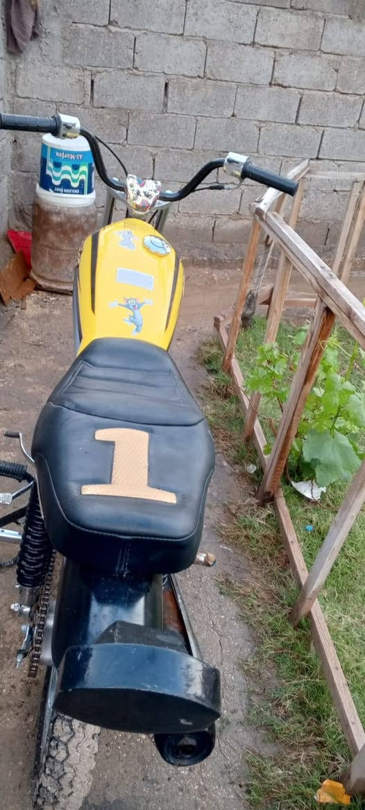 السلام عليكم دراجه نامه موديل 26 أوراق محرك 25  معمره 10 أيام صارله تقريباً  المكان ناحيه الطليعه
السعر 675  وبيه مجال  الاتصال على ***********
