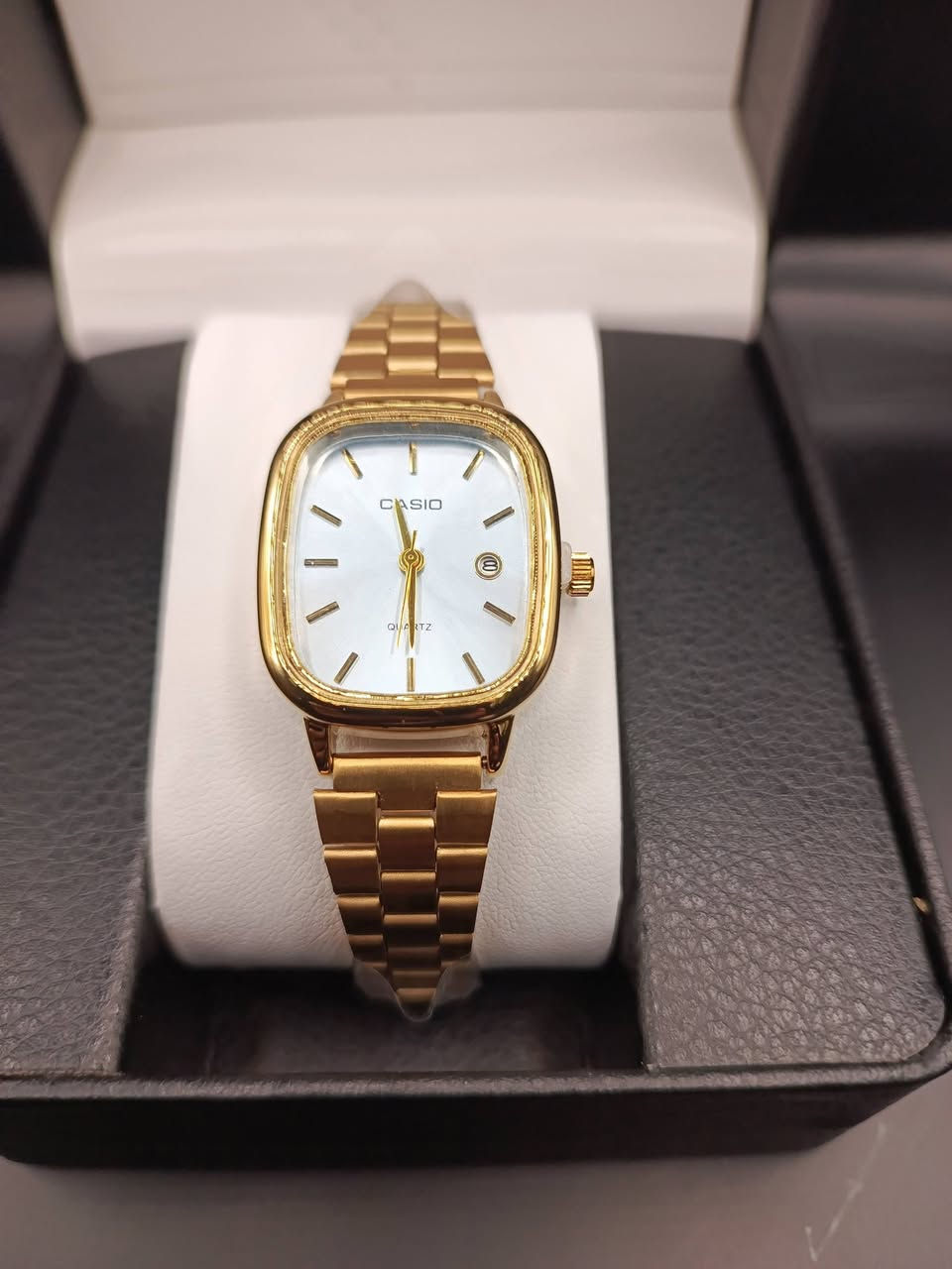 تحطيم الاسعار 🔥 

توفرت وجبه جديده من الساعات النسائيه 🔥

للاستفسار عن المواصفات والاسعار اختار الساعه اللي تعجبك وراسلنا واتساب 0787821529 ✅


**إذا كنت صاحب هذا الإعلان وتريد حذفه لأي سبب، رجاءا أرسل رسالة إلى الدعم الفني**