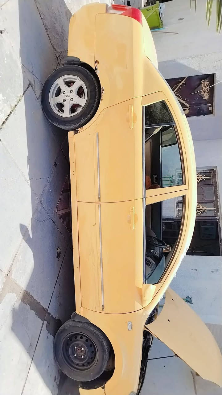 لي البيع شيراي اي فايف حداديه وره وكدام جداد مكينه لا تنقص ولا تبخر تفه تبريد كله كامله رقم قادسية صفرلك هيه وغرامات عليه تخم تأيرات جداد توني شادهن بيه بس الخيس لي بل جاملغ الوره السعر ٢٦  رقم صاحب السيارة ***********
