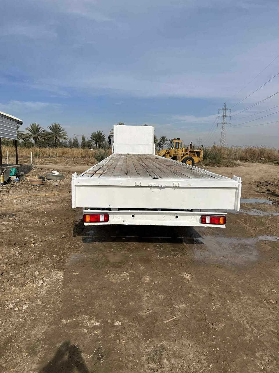 السلام عليكم ورحمة الله وبركاته عربانه اوربيه للبيع جاهزه للشغل مكان بغداد المحموديه رقم الهاتف السعر 45 ***********
