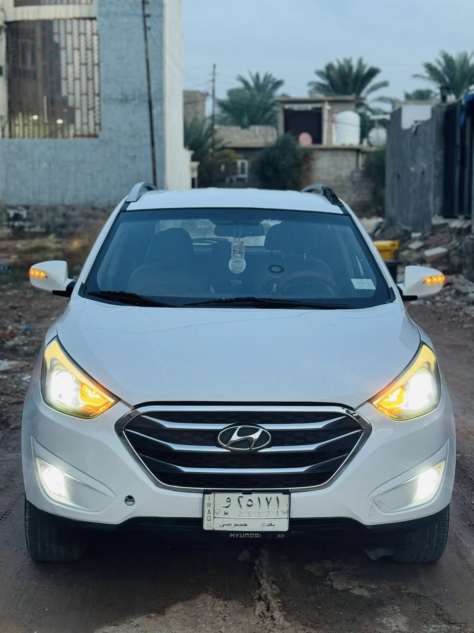 توسان 2016 خليجية
محرك كير خير من الله السيارة ضررها بنيد وجاملغ يمين شرط بدون دواخل وبيها باب امبدلة ابلادي السيارة نضيفة كلش حلوة. تبريد قطعتين  مكان السيارة ديالى بعقوبة

السعر 145 وبيها مجال للستفسار 

*********** 

***********
