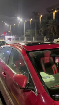 بوليس للبيع نكرة سلف كابريتة ب850 وبيها مجال مكينه ناعمه مفتوحه نواقصه...