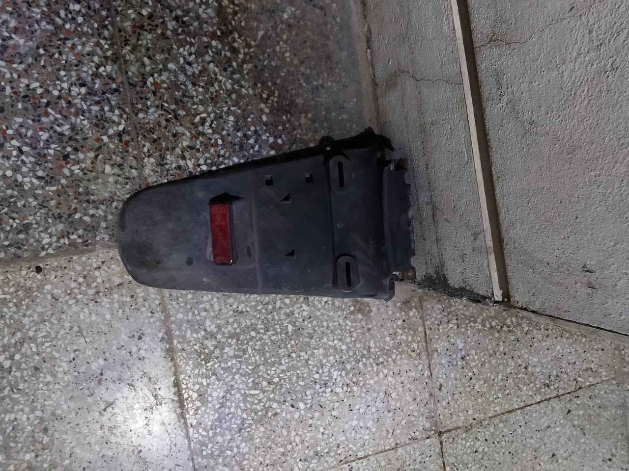 غراض ابريز تفصيخ للبيع مكاني الحرية ***********
