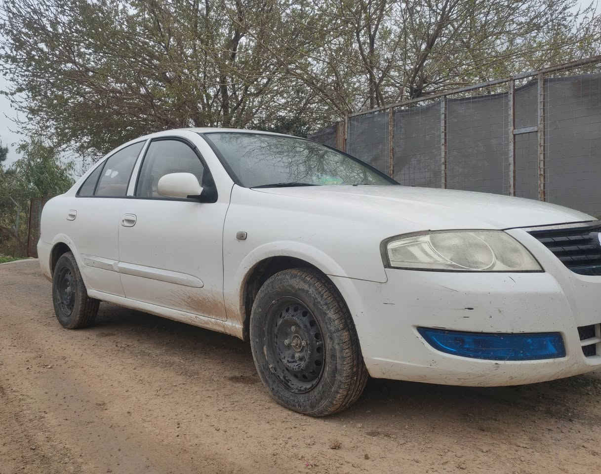 نیسان سەنی 2012 nissan sunny 
کۆری 
مەکینە سپی 1.6
یەک پەڵە ساردی هەیە 
تەبرید و گەرمی بەشەرت 
دەفتەر بەنزینی هەیە
سەنەوی تازەیە تامانگی 4ی  2027
گێڕ و مەکینە و کارەباییات بەشەرت 
نرخی 113 گەڵا و مامەڵە
***********
***********
کۆڕەکەکە ڤایبەر و واتس ئەپیشی لەسەرە 

نیسان صني موديل 2012
كوري 
محرك ابيض 1.6
دفتر بنزين بي 
تبريد تلج  ، تدفئە نار
کیر و محرك و کهربائيات بشرط
سنوية جديد حتى 2027
سعر 113
رقم تلفون 
***********
***********
