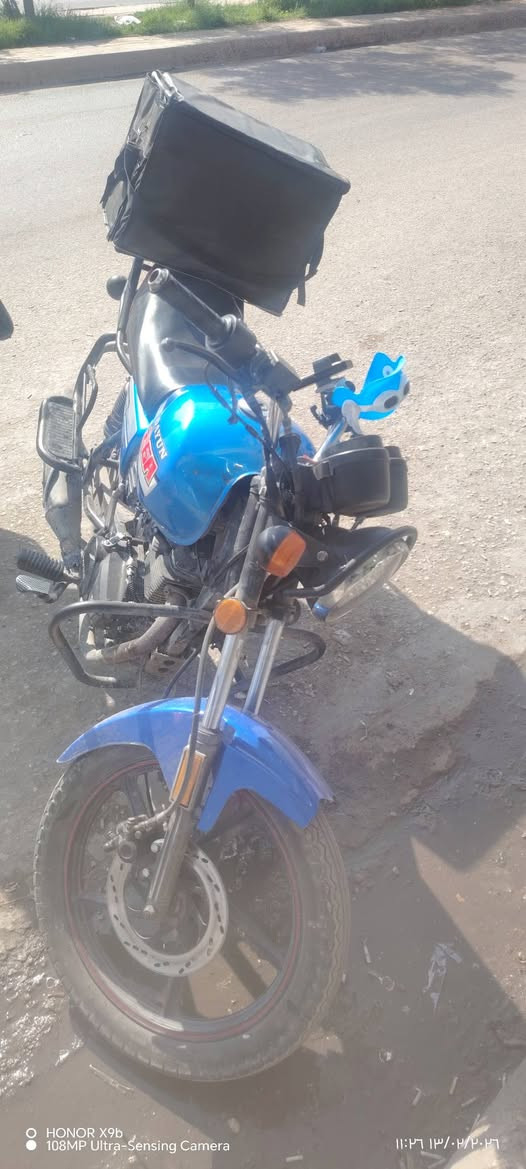 السلام عليكم بيع دراجه
دايود نفخ
موديل 20
لون ازرق
سعر خاص
***********
