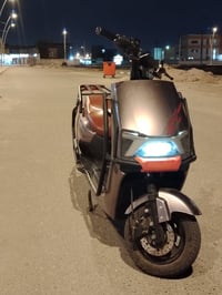 دراجه شحن للبيع  مواصفاتها درع حمايه للدراجه بالكامل صندوگ تحط بي غراض...