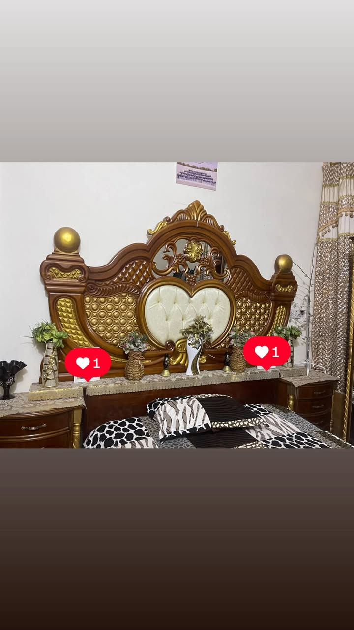 السلام عليكم
غرفه  صاج  خشب داخل خارج تكمه  وثقيله جدا مستخدمه مابيها اضرار نضيفه 
السعر مليون و٤٠٠وبيها مجال بسيط 
العنوان بغداد الدوره ابو دشير


**إذا كنت صاحب هذا الإعلان وتريد حذفه لأي سبب، رجاءا أرسل رسالة إلى الدعم الفني**