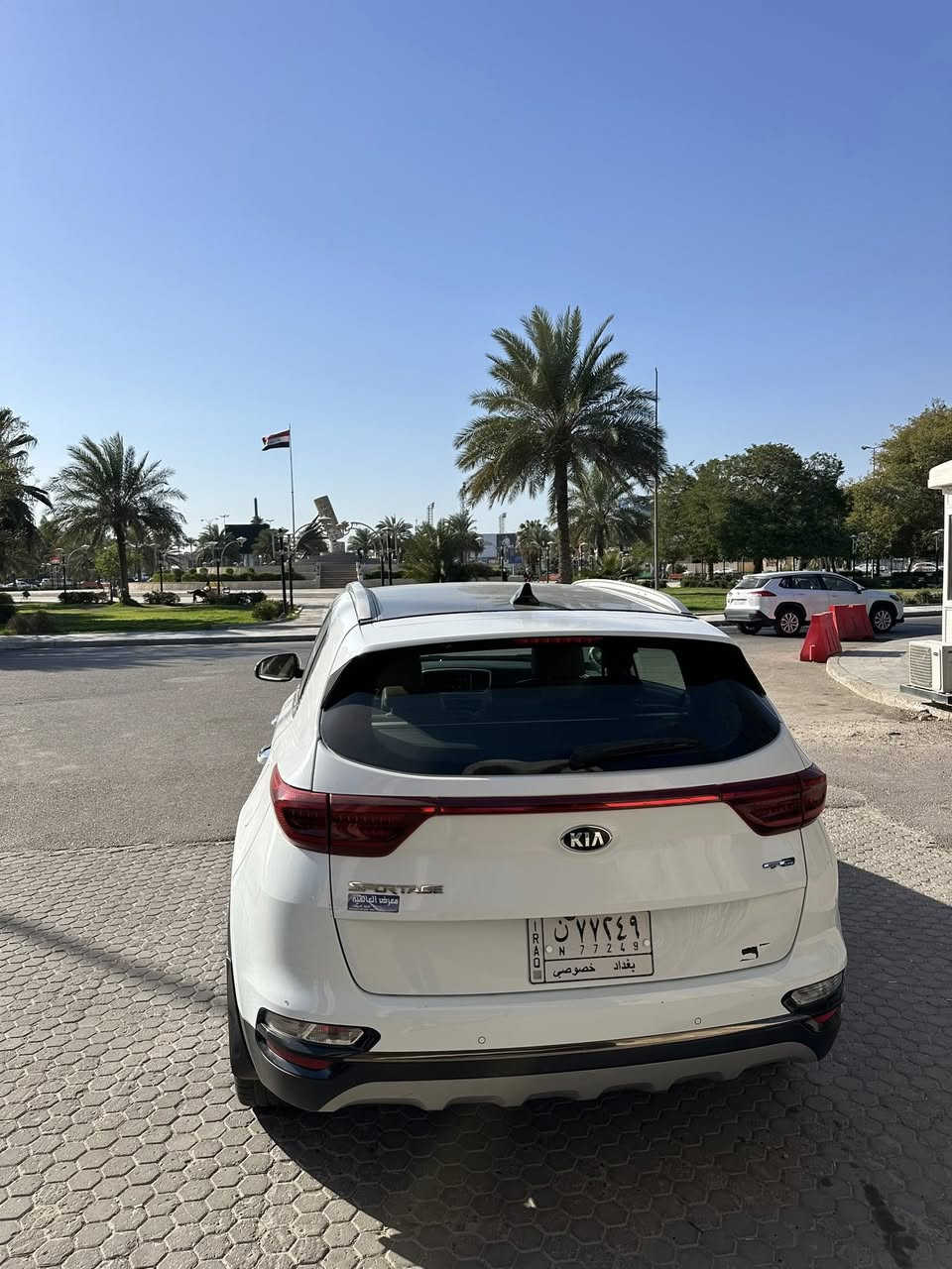 السلام عليكم

📌كيا سبورتج جيتي لاين فوول 

📌موديل2020
ماشية السياره 105
📌خليجي مكفوله بيها بارد بسيط

📌المواصفات🔥🔥

📌بصمه+بصمة ابواب

📌جنطة كهرباء مع نضام ذكي عند الاقتراب

📌كراسي كهرباء

📌اريل نفكيشن

📌شاشه تاب 

📌حساس امامي خلفي

📌بانوراما طكتين

📌سايد بريك بصمه

📌مود درايف ثلث وضعيات قياده

📌اوتو هولد

📌نضام منحدرات

📌5ويل

📌بصمة عدد 2

📌كامره 

📌تبريد قطعتين+تبريد شاشه

📌فول تحكم استيرن

📌شفتات ستيرن

📌8ايرباك دشبول استيرن تكم

📌شاحن واير ليس

📌مقود رياضي sport

‏Gps 📌

📌لد امامي خلفي ليزري

📌كشنات جلد

📌مري قابله للطي

📌شاشة 8 انج لمس

وبعد بيه اهوي مواصفات

‏🪬رقم بغداد باسمي تحويل مباشر 
السعر 21500 يعني 215دفترين و15 ورقةبدون عمله 
عنوان السياره الحارثية شارع الكندي 
للتصال
***********
