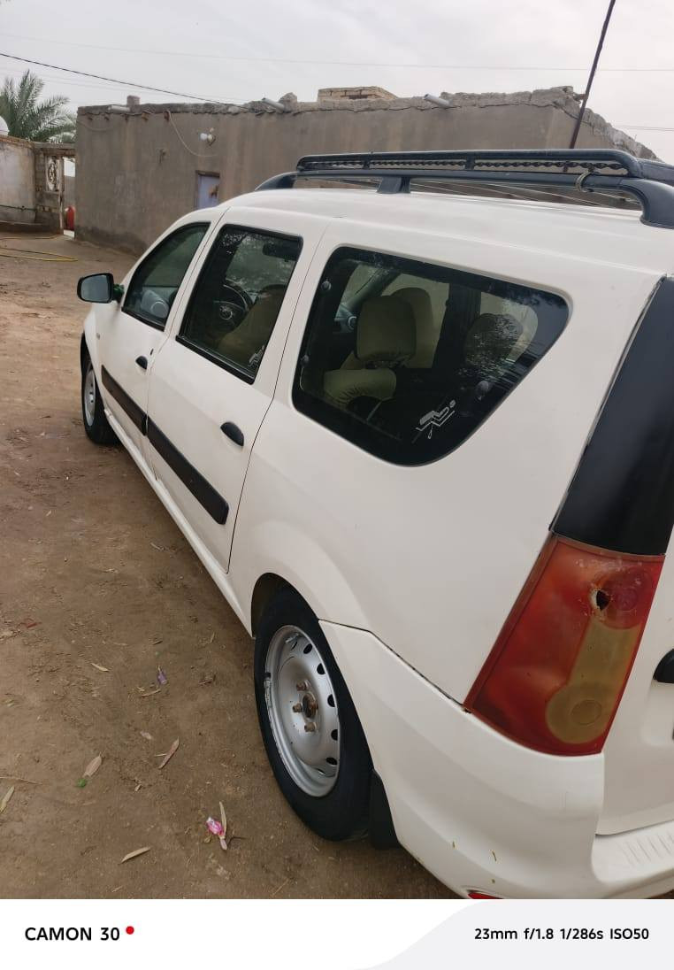 رينو سبعه ركب موديل عشره سياره حلوه ونضيفه رقم واسط محرك جديد كير شرط رقم نكليزي بسمي سياره جاهزه ماعيزه شي سياره ماخليت عليه شي رتبته عل ايدي مصفره هيه وقرامات سياره اجره ومصبوغه بيضه بسنويه ابيض مصفر سعر 57وبيه مجال وترهم مروس حسب القناعه ستفسار عل رقم ***********
