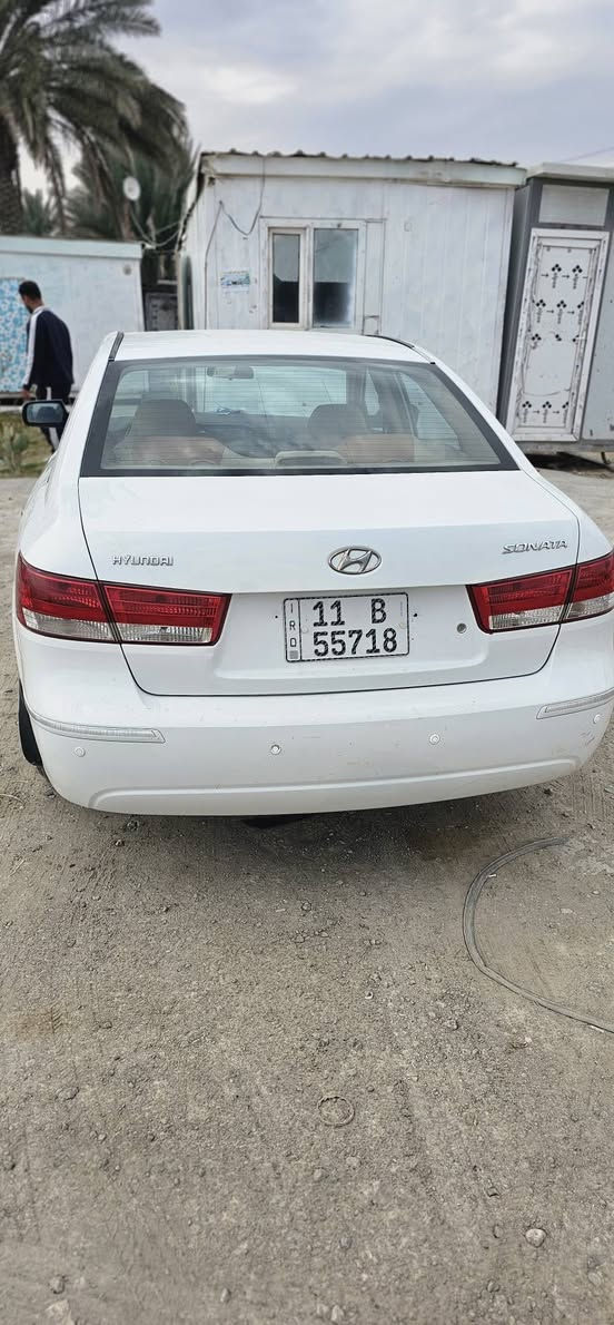 #بيع مستعجل 
سياره سوناتا للبيع مديل ٢٠١١ رقم بغداد (مشروع وطني)
خليجي مكينه ٢٠٠٠ والسنويه صالحه ٢٠٢٨ ونقل ملكيه مباشر(مداور مباشر) والسياره مكفوله من (كير ،حداديه، تبريد).... العنوان بابل / كفل
للاستفسار الاتصال ***********
او مراسله الصفحه
