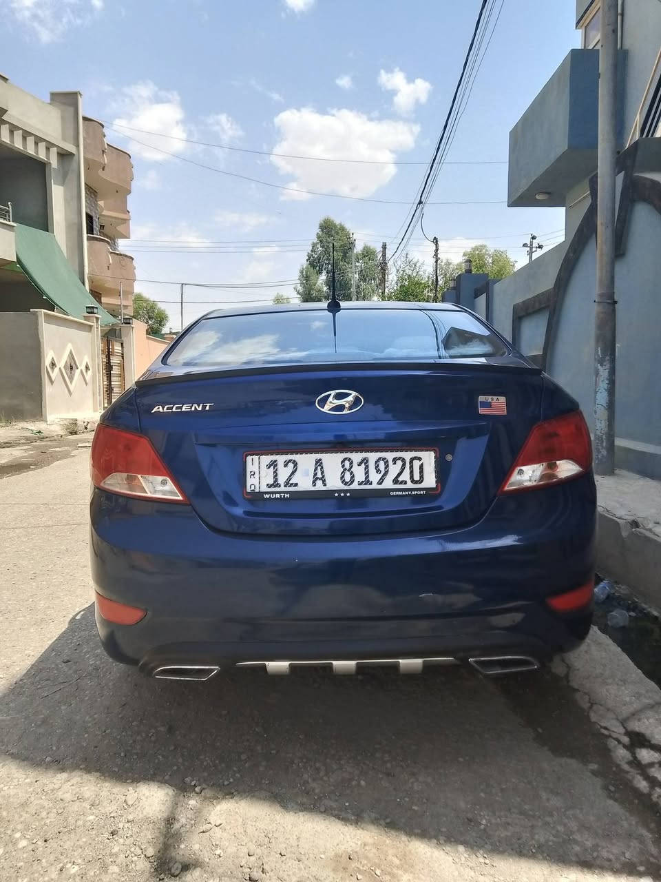 اكسنت موديل 2017
وارد أمريكي 
محرك 16 GDI
كير أوتو وعادي 
ماشيه 51
مانع انزلاق نظام إيكو 
تبريد ثلج كابون بانزين 
شاشه وكامره 
طخم أمامي وخلفي جديد 
طخم تاير جديد 
كير AT محرك شرط مامفتوح 
رقم نينوى شرط التحويل 
بيها صبغ بوند وشويه بالداير بدون دواخل 
السعر 102وبيها مجال 
للاستفسار ***********
مكاني حي سومر غير متواجد عالفيس

