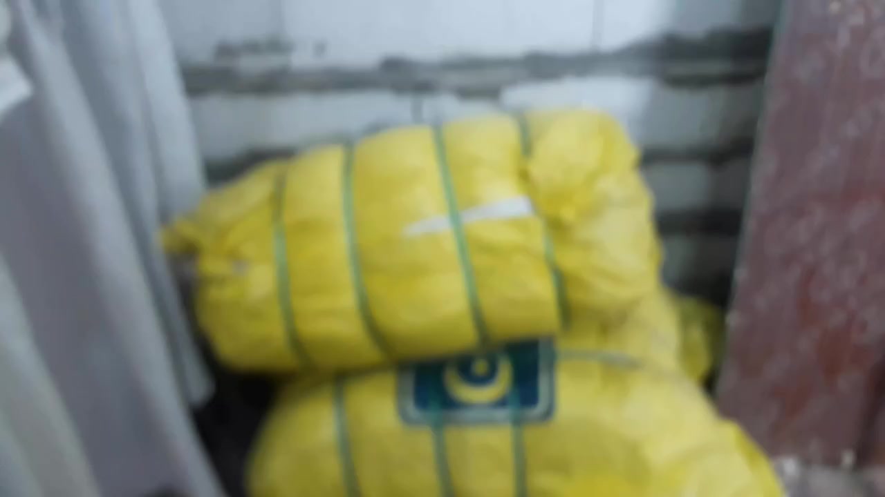 سلام عليكم عندي بالتين دشداشه لون ابيض عدد بالباله من ٨٠ ل٩٠ قطعه سعر الباله ١٠٠ الف اليريد يراسلني خاص


**إذا كنت صاحب هذا الإعلان وتريد حذفه لأي سبب، رجاءا أرسل رسالة إلى الدعم الفني**