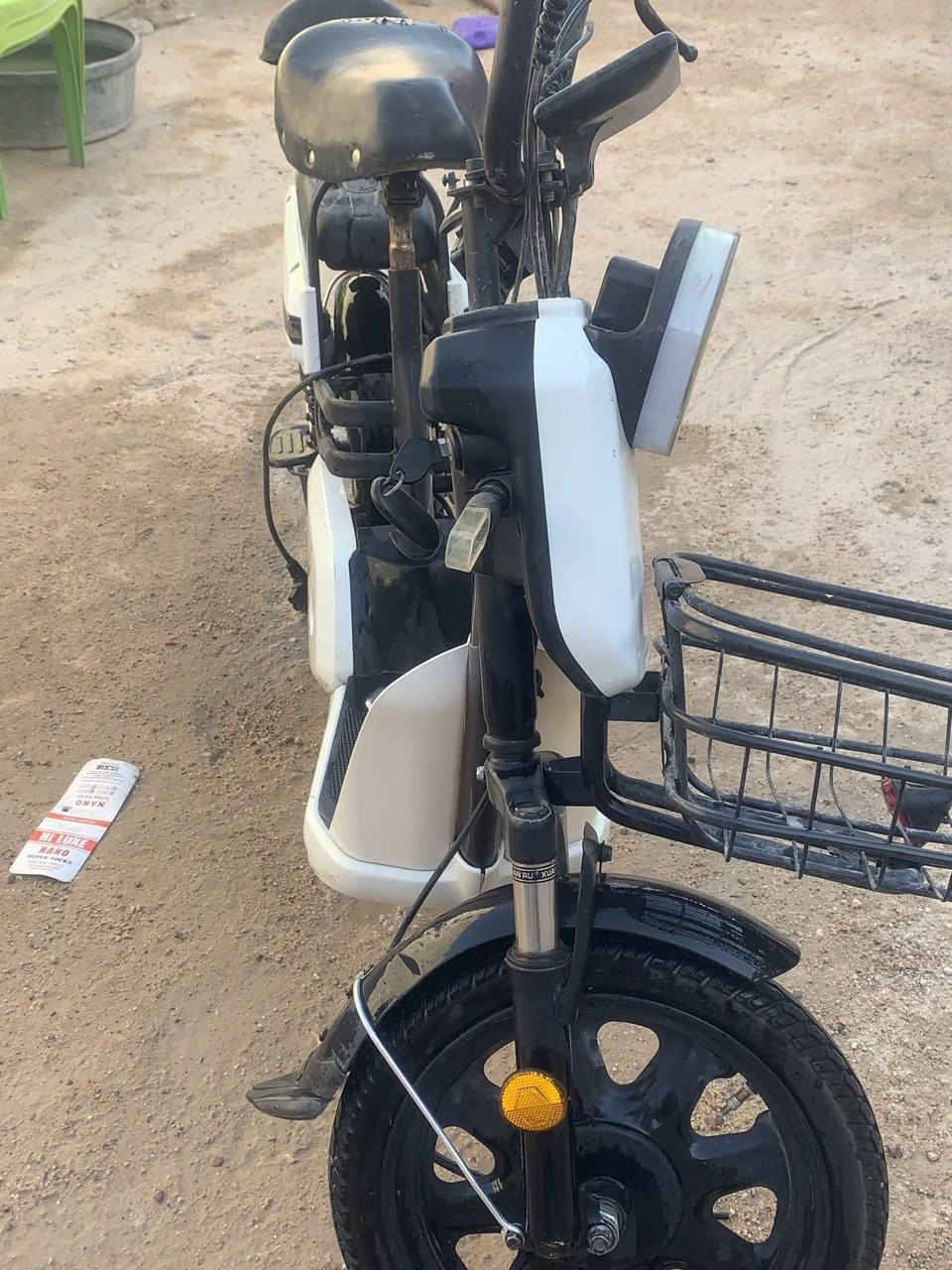 دراجه شحن لبيع  ار ام
او مراوس حجم ٢٠ 

صناعه كوري

بيها نظام رجوع بك 

حجم ١٦

تاخذ ٤ بطاريات

بطاريه ١٦ امبير ١٢ فولت

لايت عالي + ناصي

سويج +بصمه عن بعد 

نضام سرقه 

بريك امامي و خلفي 

بدك لايت شغال 

أشار يمنه ويسره و رباعي

استان ٢ 

تايرات جدد

كل ملحقات دواجه وياها دراجه كامله

موقع البصرة الزبير

السعر ٢٢٠ الف بيها مجال


**إذا كنت صاحب هذا الإعلان وتريد حذفه لأي سبب، رجاءا أرسل رسالة إلى الدعم الفني**