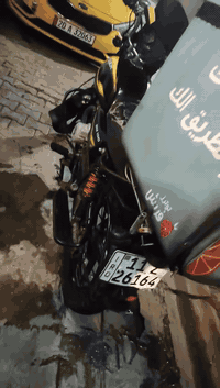 سلام عليكم
بوكسر كلاسك22 لبيع 
محرك ما مفتوح 
كهربائيات كله شغتله 
رقم بغداد نكليزي اسمي
تحويل ثاني يوم 
عنوان بغداد شارع حيفا 
رقم وتساب ***********
