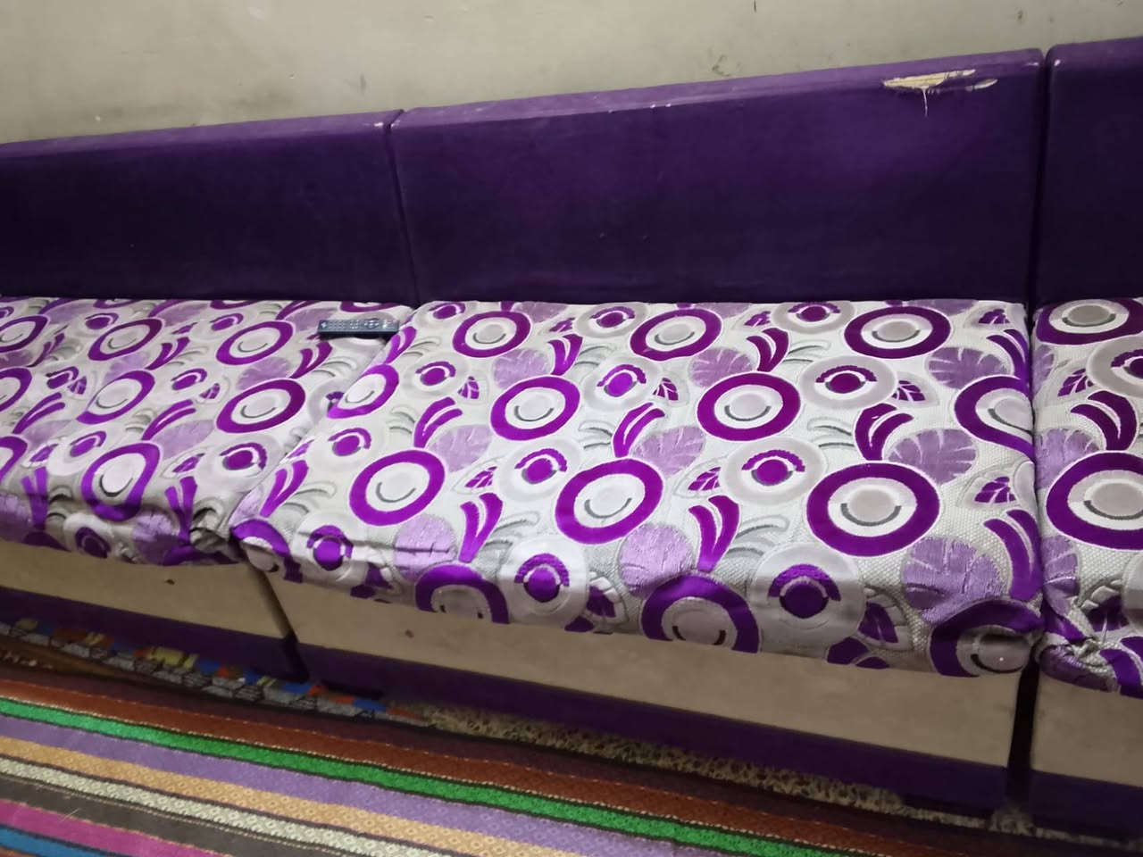 لسلام عليكم تخم للبيع للامانه بس خشب تعبان يعني بيش ما جان ابيعه *********** العنوان الامين الثانيه سوق الشهداء
