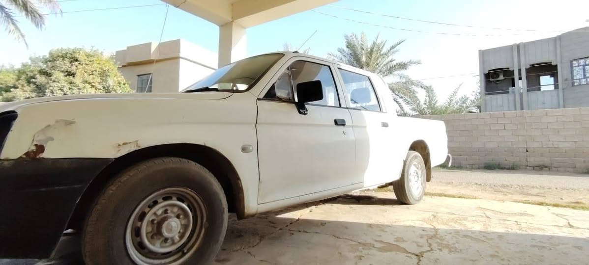 متسوبيسي ٢٠٠٢ ادوات 
گير محرك كابريته خير من الله
كهربائيات كلها شغاله
تخم تاير نص عمر
صدر ٧٠ بالمية
تبريد بس تحشن غاز شرط
السعر ٣٢ و بيها مجال
***********
