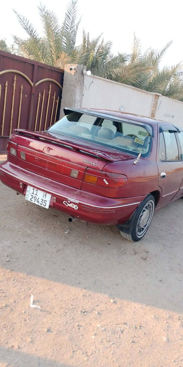 للبيع سيفيه موديل1992  مكاني بغداد سعر 35وبيهه مجال***********
