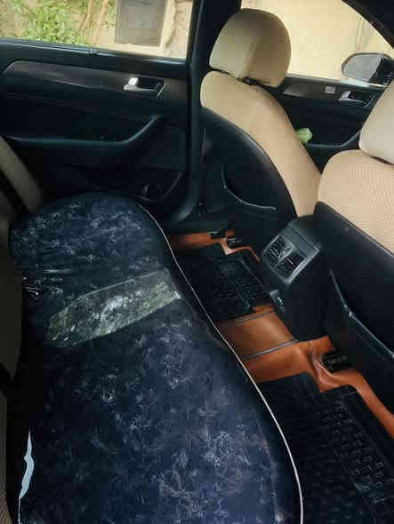 السلام عليكم سياره سوناتا للبيع موديل ٢٠١٥ مكفوله من غير حادثها سياره واحد ع واحد أي متن. حادثها منشور  سياره وارد أمريكي السعر ١٢٥ العنوان بغداد الزعفرانيه الاستفسار الرقام     ***********/***********
