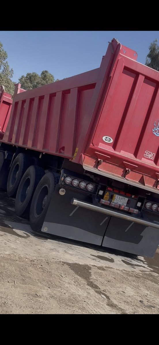 سلام عليكم عربانه للبيع شغل بغداد طول 740 ارتفاع 149 تخم تاير سعرها 235 و بيها مجال استفسار ***********
