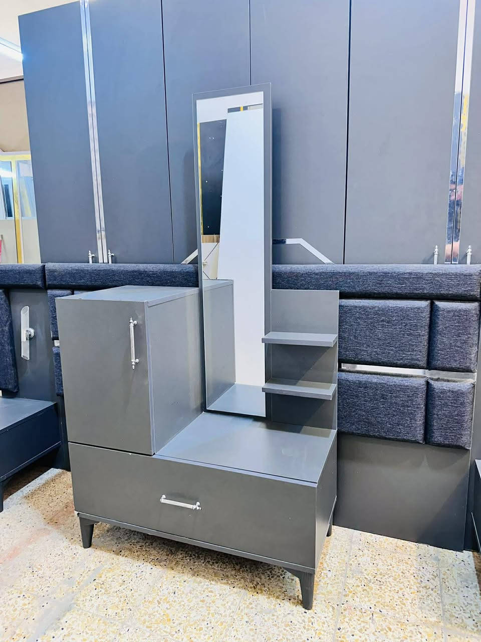 غرفة نوم تركي 🇹🇷مستخدم 
نضافه 💯%💯 فقط منصوبه 
5قطع 
سعره 525 الف 
+التوصيل والشد داخل بغداد مجاناً


**إذا كنت صاحب هذا الإعلان وتريد حذفه لأي سبب، رجاءا أرسل رسالة إلى الدعم الفني**