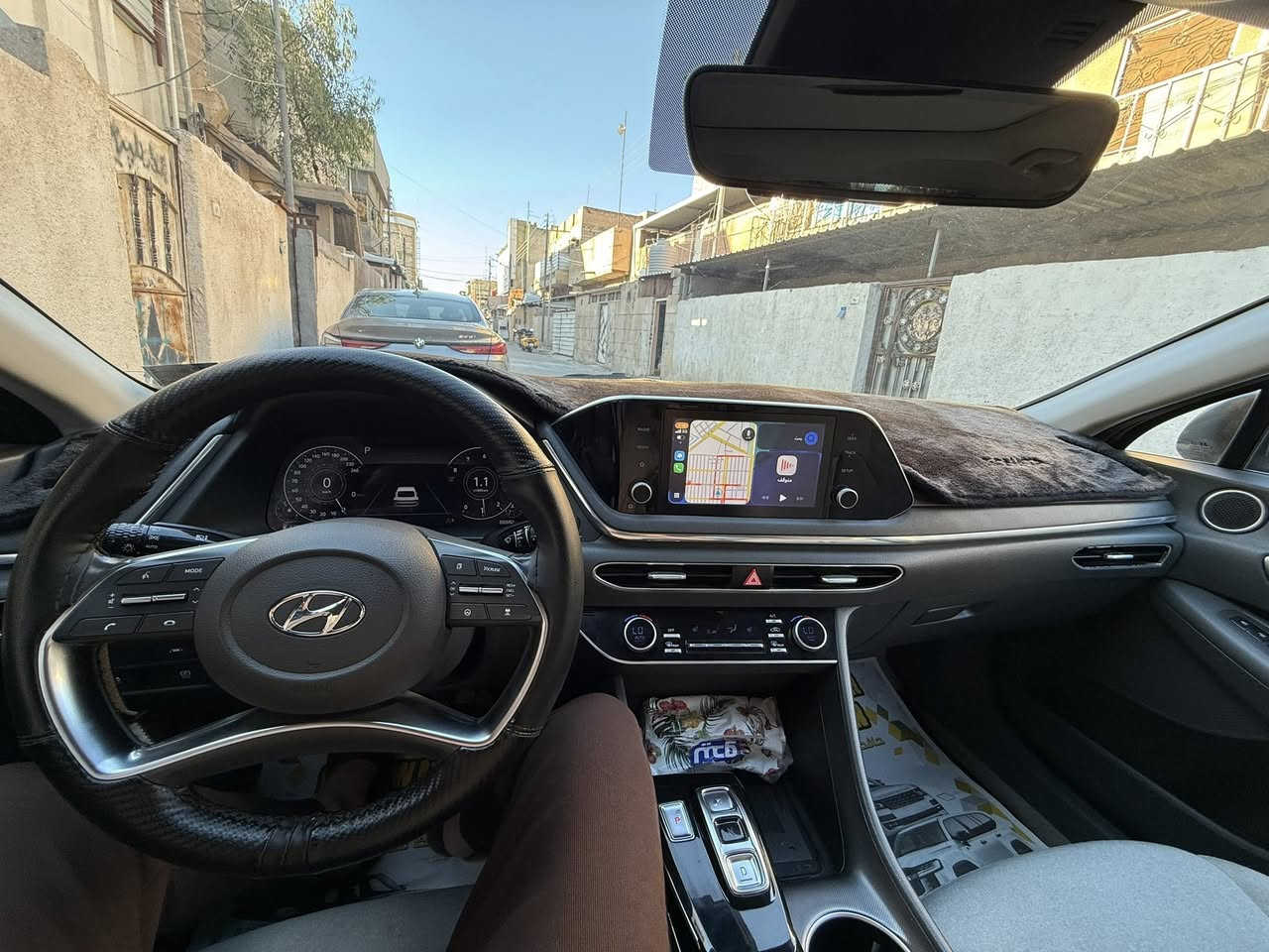 هونداي سوناتا 2021 جويتي وارد امريكي محرك 2500 تنفس طبيعي
السيارة ماشية 88 الف كيلو 
السيارة عليها صيانه كاملة من كل شي بانزين كلة محسن ودهن اصلي مال جناي 
السيارة فول عدا الكامرات والتبريد ب الكشنات 
كلشي بالك بيها 
حادثها من امريكا نص البنيد وراجع نفسة وهنا صار بيها بابين السايق وخلفة 
سعرها 168 وبيها مجال بسيط 

5NPEF4JAXMH100134 
رقم شاصي 
*********** 
البصرة جمهورية
