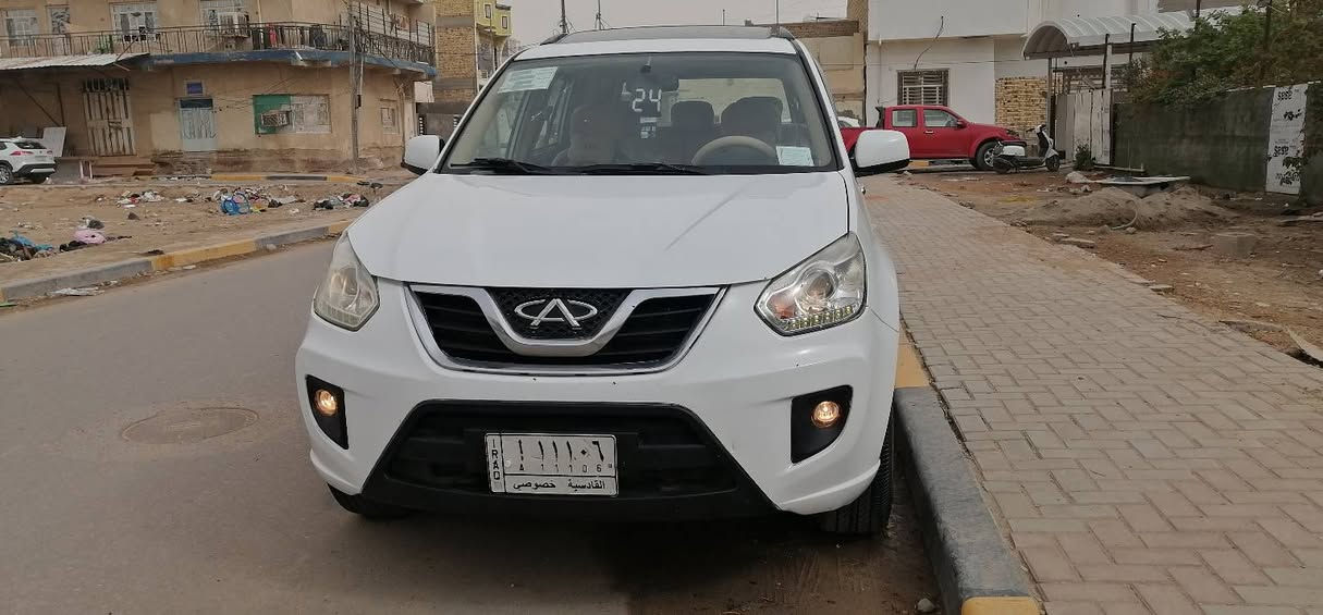 السلام عليكم للبيع تيكو موديل 13 كير كهربائي. رقم قادسية  حرة سنوية صاقطة من 18  تحويل مباشر شرط. سيارة نضيفة كلش. ماشية 134. سيارة مكفولة من ضربة وتبديل وفتح بيهة بس تلكيط خياس  وبيهة بنيد مصبوغ اثر جراد  لاضربة ولاتبديل  سيارة بلادية  مكينة 1800 لابخار ولاتنقيص  كير مكفولة كامل مابي اي نقص كلج جديد مبدلة  بارحة ب300 الف شرط نعومة وسرعة  كهربائيات كلهة شغالة تبريد ثلج  تخم تاير جديد بيهة.  سيارة جاهزة مابيهة اي نقص غرفتهة نضيفة.    مواصفاتهة كدامكم  سيارة تاخذهة لبيت جاهزة من ادامة منضومة بانزين كاملة من بخاخ بلك . جاهزة حتى سيرفس مامشتغل بيهة. سعر 60 وبيهة مجال  مكانهة الديوانية. رقم ***********. 🌹
