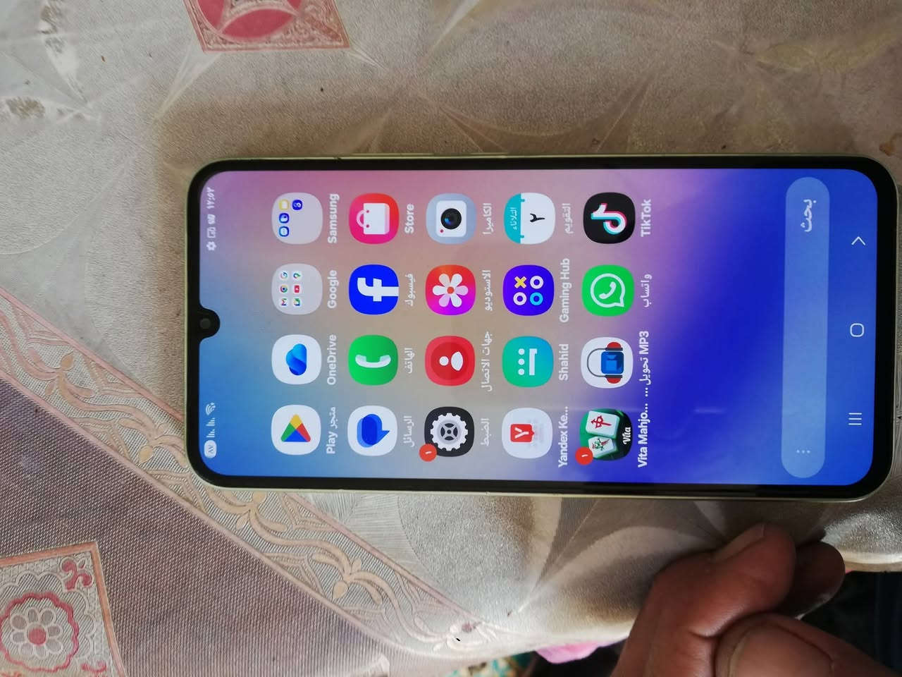 السلام عليكم 
سامسونك A34 _ 5G
الشاشه 120 هرتز
ذاكره 256 
العشوائيه 8
جهاز مكفول وماداخل تصليح ابد
 مع شاحنته الأصليه سامسونك شحن سريع 
السعر 230 ألف 
تحديث اندرويد 16
المكان بغداد البياع 
***********
