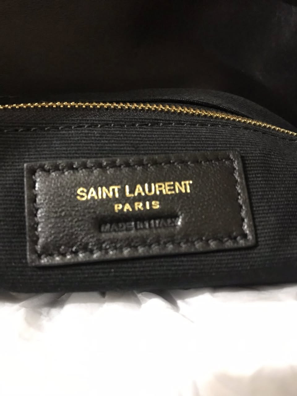 جنطة سان لوران الحجم الكبير


**إذا كنت صاحب هذا الإعلان وتريد حذفه لأي سبب، رجاءا أرسل رسالة إلى الدعم الفني**