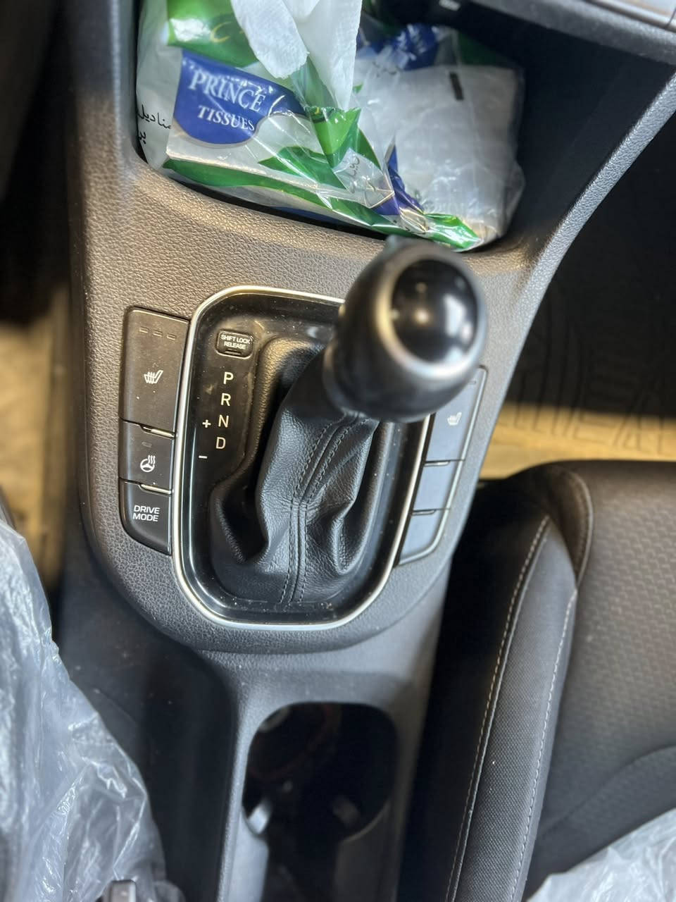 النترا 2018 
مواصفات GT
فول السيارة عدا البصمة والفتحة
تدفئة كشنات
تدفئة ستيرن
رادارت امامي جانبي
تشغيل عن بعد 
بيها شوية صبغ بل صندوق 
مكينة 20 دوش
كير At
للبيع او للمراوس
السعر 122 وبيها مجال 
للاستفسار اكثر غير متواجد خاص
***********
