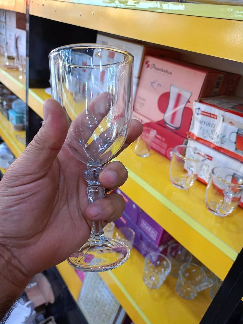 وصل الجمال

كلاصات زجاج
الباكيت يحتوي على 6 قطع

اكثر من 4 ايتمات

سعر الباكيت ب4500
نعم ب 4 ونص فقط

عنوان كربلاء شهداء موظفين شارع الخدمي
قرب ابن مريود للعقود

توجد خدمة توصيل داخل كربلاء
ولجميع المحافظات


**إذا كنت صاحب هذا الإعلان وتريد حذفه لأي سبب، رجاءا أرسل رسالة إلى الدعم الفني**