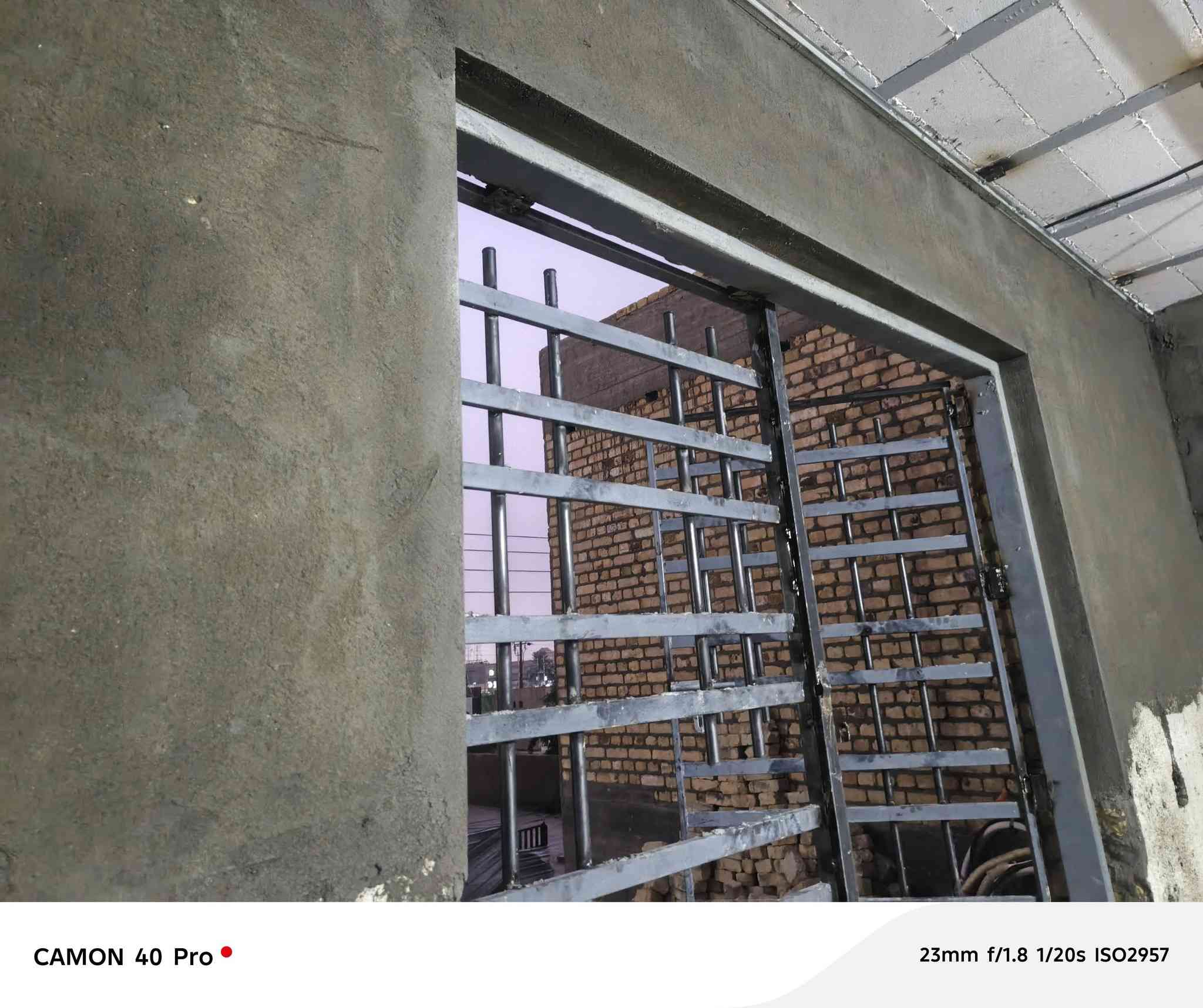 خلفه لباخ متفرغ حاليا عمل درجه اولى جراره سقل جص وبياض نثر كبس لبخ واجهات تشميع جوانب***********
