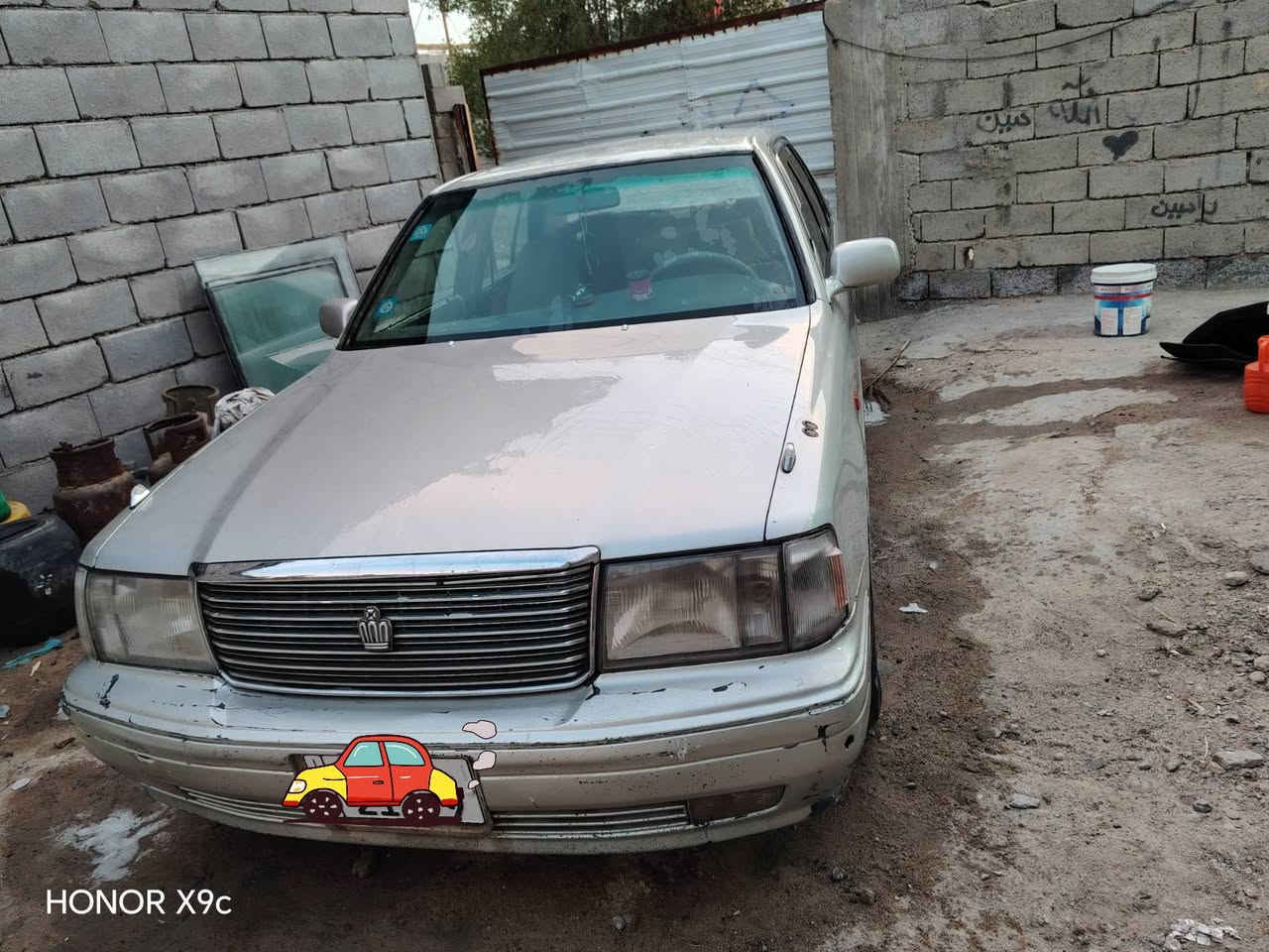 اسلام عليكم سياره راس ثور تكم 
مديل 98 رقم كوت مشروع وطني
تحويل مباشر سنويه 27 تنتهي
سعر 80 وبيه مجال قليل 
مكان البصرة، ***********
مصبوقه جماليه رقم نكليزي
