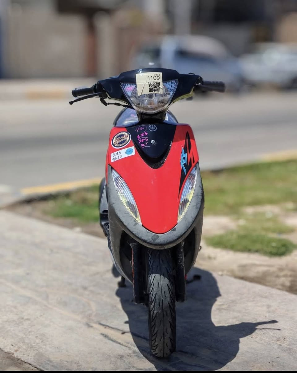 السلام عليكم 🤗🤭
دراجة ماكس عدلة للبيع دراجة بلادية وجديدة خير من الله كلة شغال سلف هندر كهربائيات كلهة شغال دهن جديد تايرات ختم واحد جيب فيتر وفحص عنوان مدينة الصدر للاستفسار (***********)...
