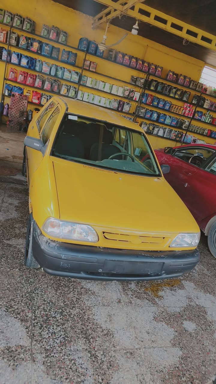 سلام عليكم سايبه موديل 2015سياره نضيفه كير ومكينه نضيفات وكشرهه نضيف سياره خير من الله سعر 28وتصل وبيك خير وتدلل عنون كربلاء ***********
