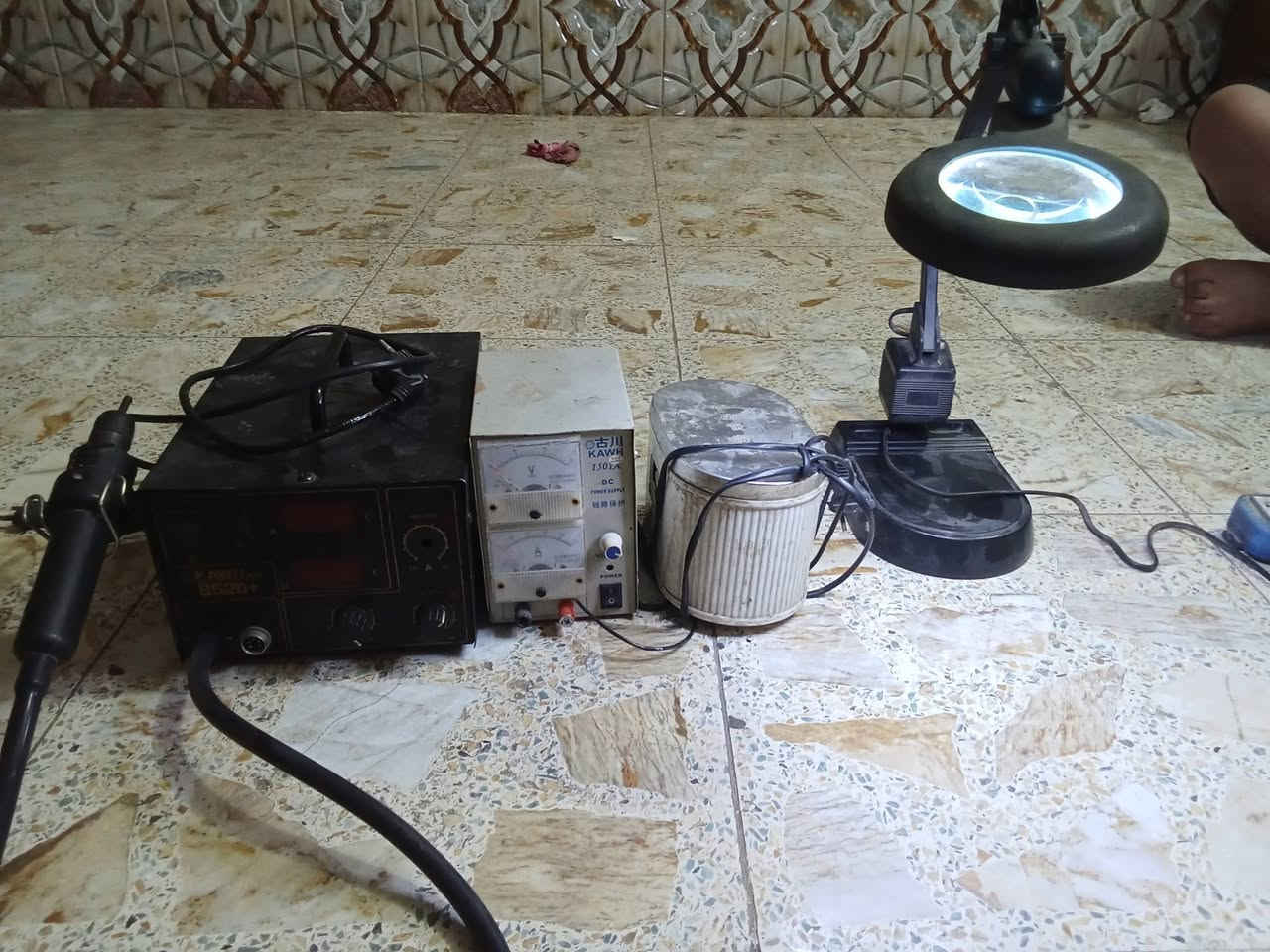 أدوات صيانة هواتف مستعمله للبيع إلي يفيده يجي خاص


**إذا كنت صاحب هذا الإعلان وتريد حذفه لأي سبب، رجاءا أرسل رسالة إلى الدعم الفني**