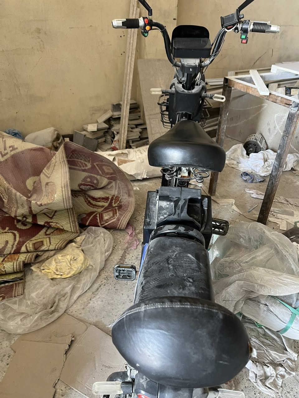 يا الله السلام عليكم ورحمة الله وبركاته
دراجة شحن بغداد صار ٣ ايام عندي 
بطاريات فول ١٠ تجيك وتفحص يلا تاخذ 
دراجة خير من الله تاير امامي جوبلس تاير خلفي جوب 
شاحنتها الاصلية موجودة 
سعر ٣٢٥ وبي مجال 
للتواصل ***********
