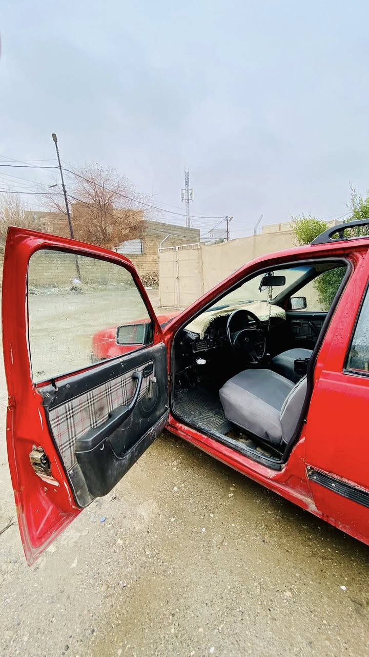 السلام وعليكم من رخصة مدير الأكروب                                                      

سيارة كاديت موديل 1990 
رقم صلاح الدين الجديد انكليزي هزه جديدة كابون بانزين محرك وكير شرط والسيارة جاهزه وكلشي ماتصرف عليها كدام العين والشرعي بلموصل شرط التحويل السعر 20 ورقه وبيها مجال قليل 

وعنون السيارة موصل الايمن 
الرقم 
***********
***********
