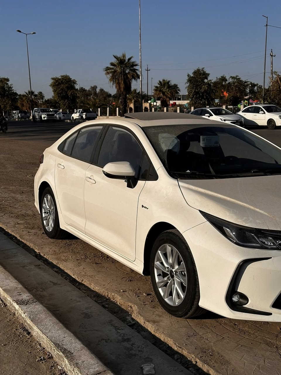 السلام عليكم كورلا هايبرد 2025  السياره زيرو رقم بغداد  فتحه اشاير بالمري قطعتين تبريد سايد بريك دكمه رقمها مميز السعر ٢٤،٥٠٠ 
مكاني بغداد شعله 
الرقم ***********
