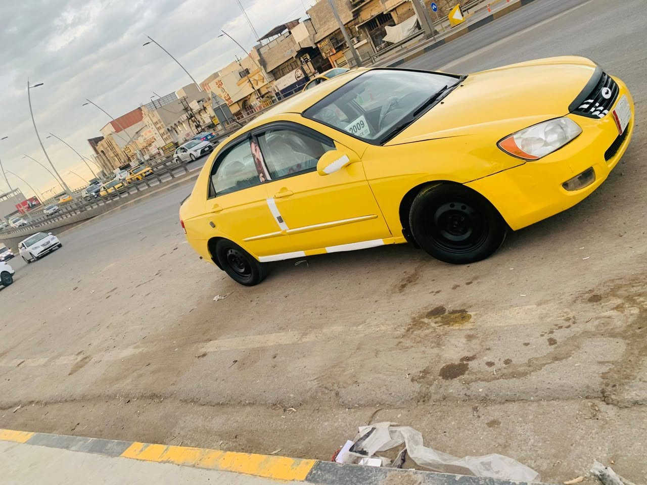 السلام عليكم 🙋‍♂️.   للبيع.     فقط.     

كيا.    سبكتره.   موديل 2008. 

     تكسي. #رقم.   نينوى.  شرط تحويل. 

   كير محرك شرط.

    صدر جديد تخم تاير جداد.   

 نقابه صفر.     غرامات صفر.    #السنويه.   لل 2029

المكان ال شرقاط.    الاتصال.    ***********
