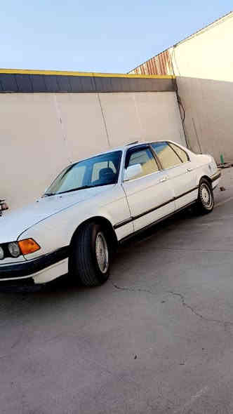 BMW..735 Ai
فول مواسفات
سلایت جام کارە با تۆماتیک 
تە برید Abc فۆرمیکا //  سە یارە کە جاهیزە گێری ئە وروپی لە سە رە ئارم پلاستیک سلێمانی چرکە ی تیانیە گە رمی و گێچی بە نزین هە موی ئیش دە کات گۆرینە وە لە سە ردل گرتن ئە کە م سعری خوار بازار 28  مجال //***********//***********//هە ولێر Iran
